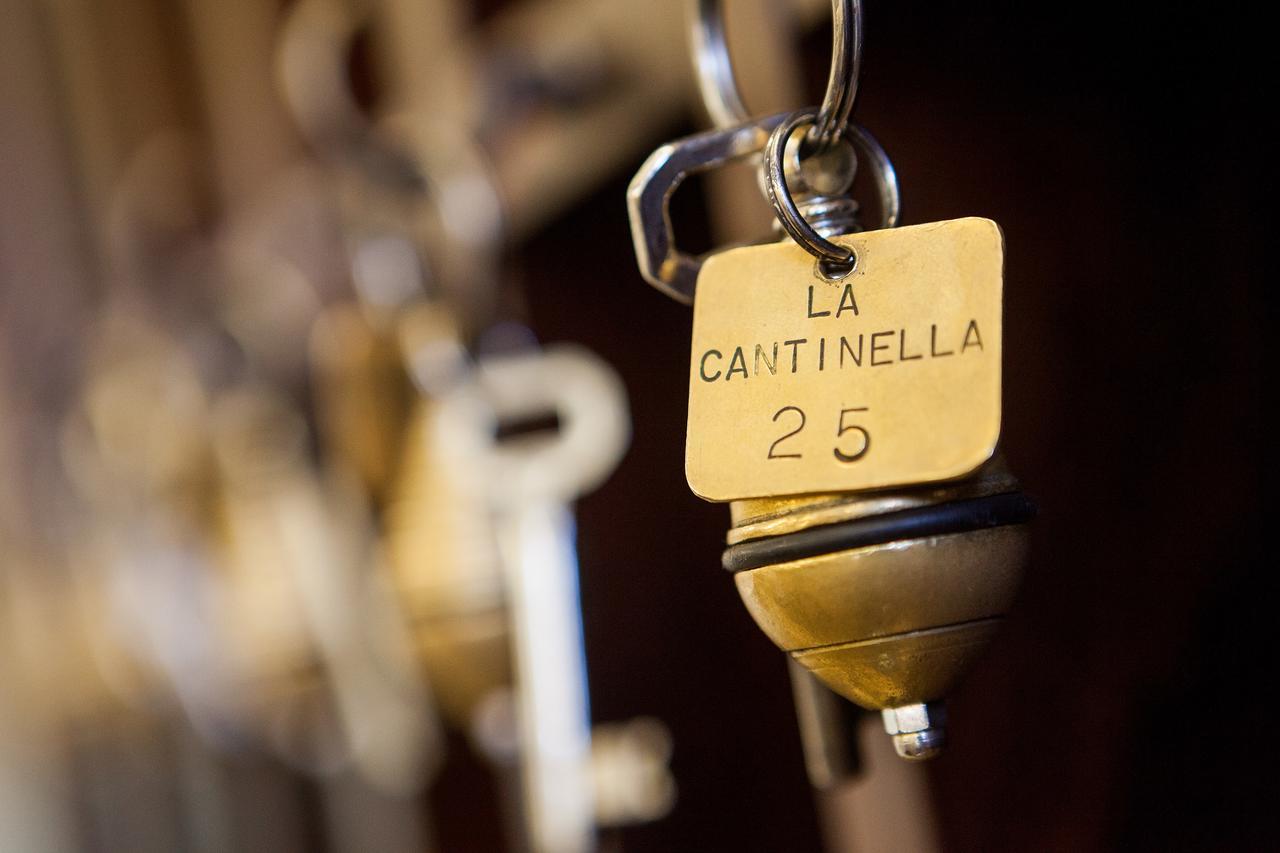 La Cantinella Ostra エクステリア 写真
